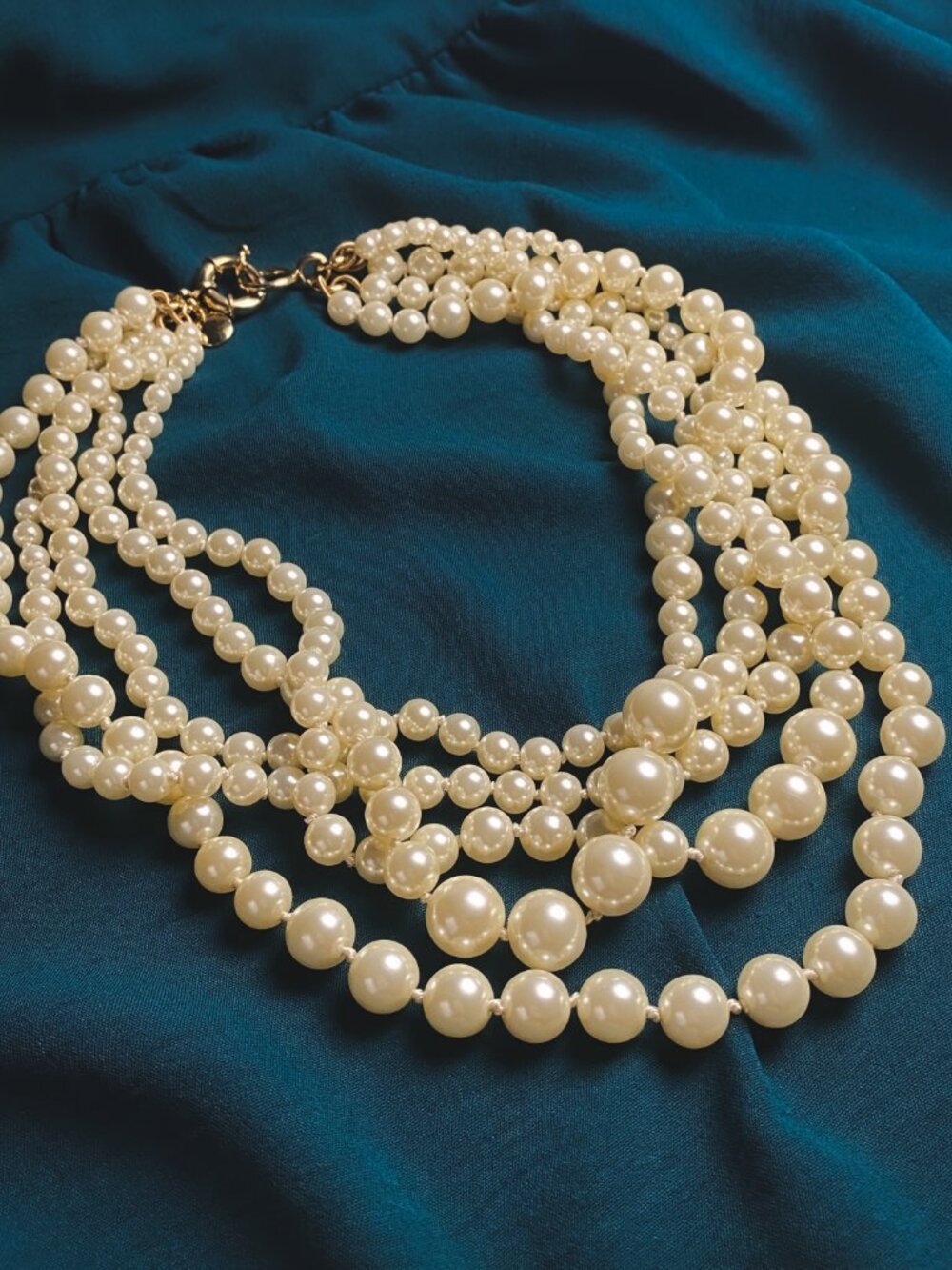 J. Crew Knotted Pearl Cream Acrylic Beaded Multi Strand Layered Chunky Necklace